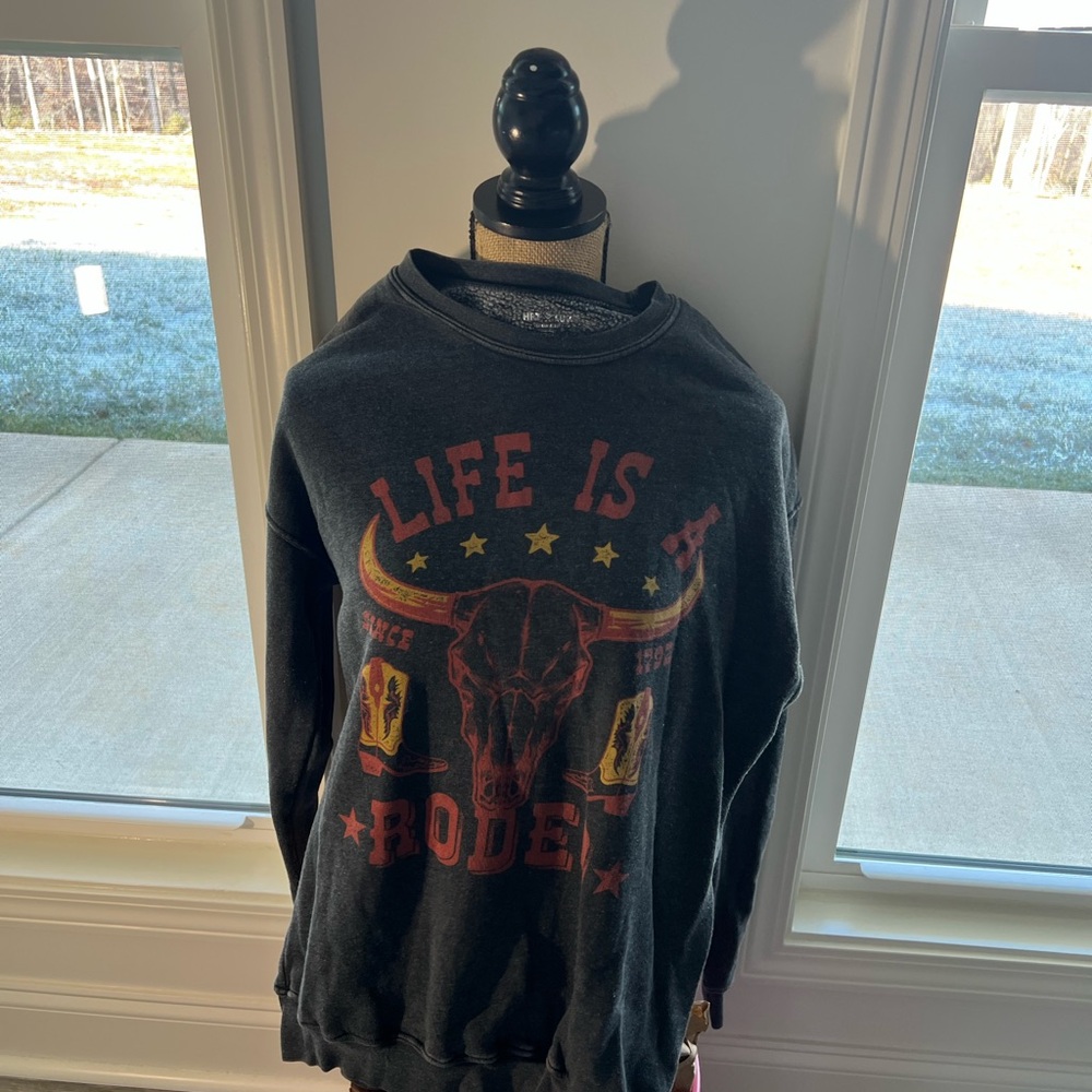 Rodeo Graphic Sweatshirt
